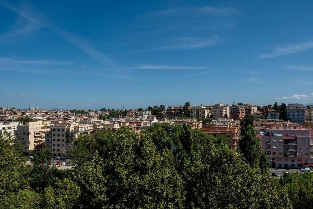 Attico Per Quattro Persone Sulla Nomentana, Wi-Fi, Aria Condizionata Leilighet Roma Eksteriør bilde